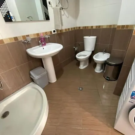 Near Hygeia Hospital 45 Night Apartment